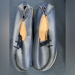 Women’s shoes